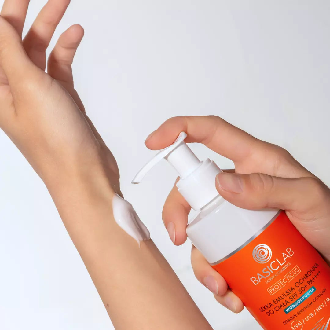 LEKKA EMULSJA OCHRONNA DO CIAŁA SPF 50+ PA++++