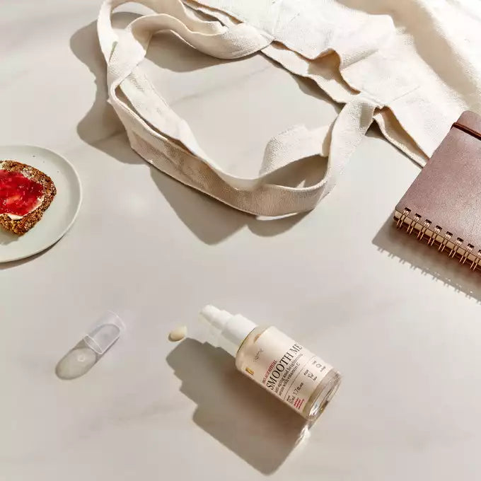 SMOOTH ME serum do twarzy z witaminą C o działaniu przeciwzmarszczkowym i rozjaśniającym