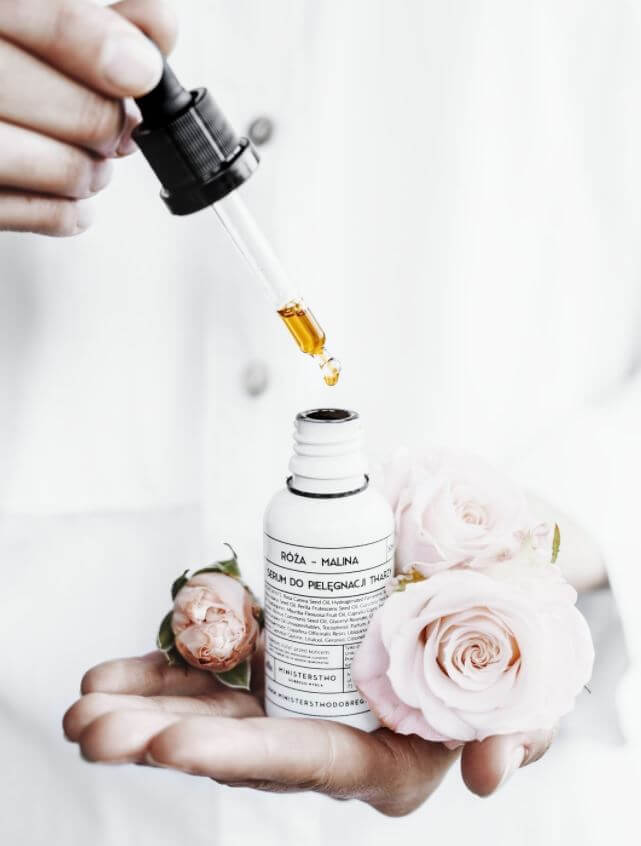 RÓŻA-MALINA - ODŻYWCZE SERUM DO TWARZY