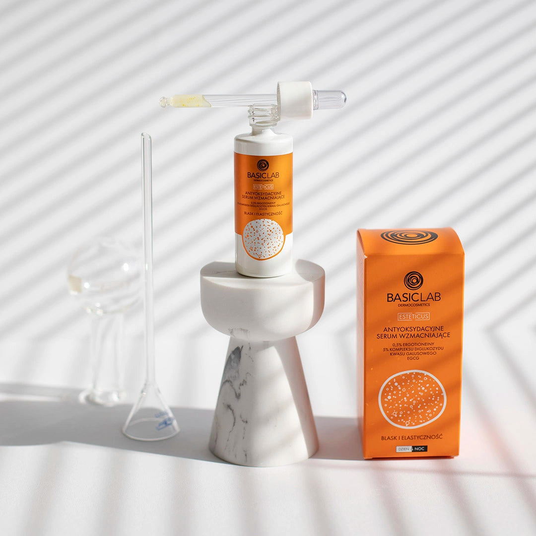 Antyoksydacyjne serum wzmacniające 0,5% ergotioneiny, 5% kompleksu diglukozydu kwasu galusowego, EGCG, Blask i Elastyczność