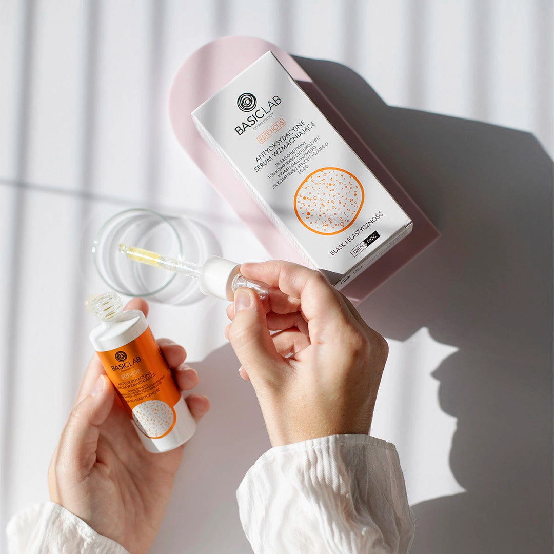Antyoksydacyjne serum wzmacniające 1% ergotioneiny, 10% kompleksu diglukozydu kwasu galusowego, 3% kompleksu senolitycznego, EGCG, Blask i Elastyczność