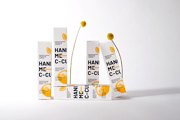 Intensywnie nawilżający, lekki krem do rąk z witaminą C 3% i pantenolem HAND ME C-CURE