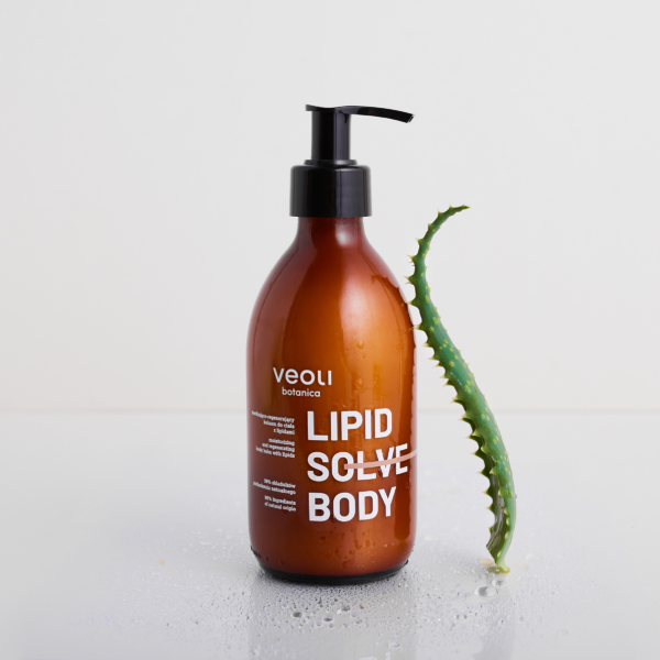 Nawilżająco-regenerujący balsam do ciała z lipidami LIPID SOLVE BODY
