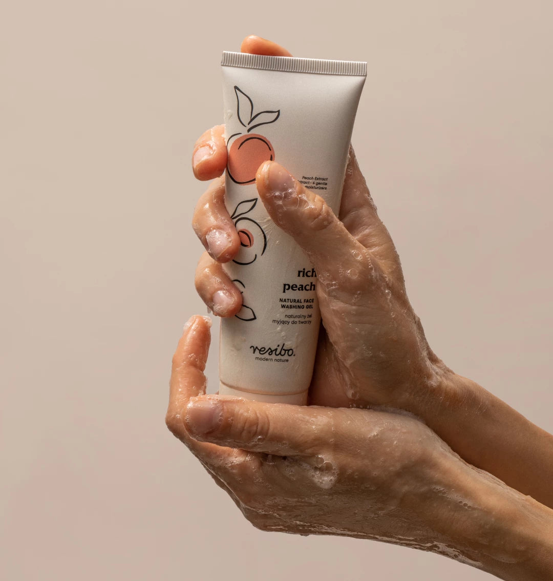 Rich Peach naturalny żel do mycia twarzy