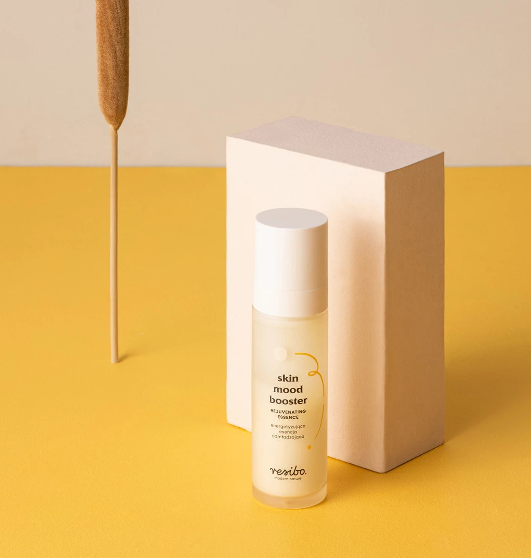 Skin Mood Booster energetyzująca esencja odmładzająca