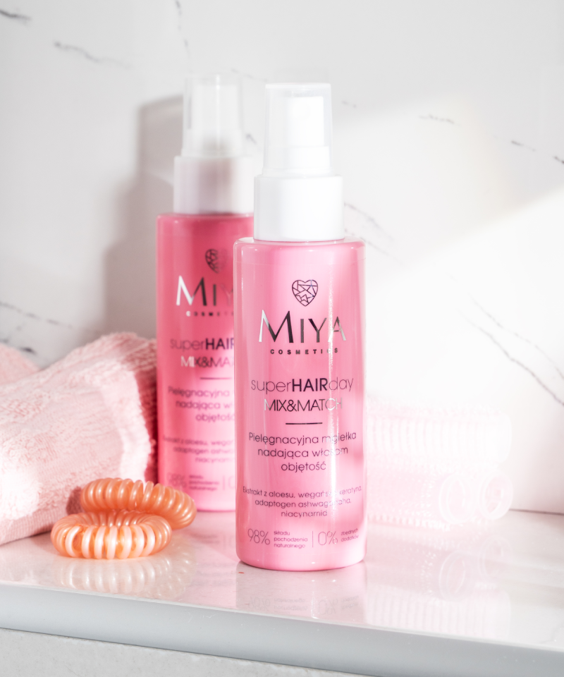 superHAIRday Pielęgnacyjna mgiełka nadająca włosom objętość