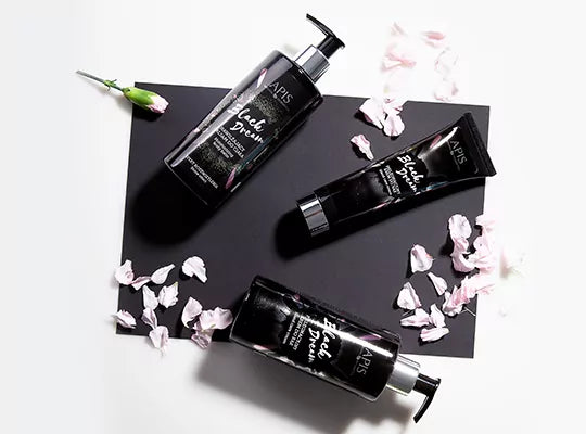 BLACK DREAM Pielęgnacyjny krem do rąk