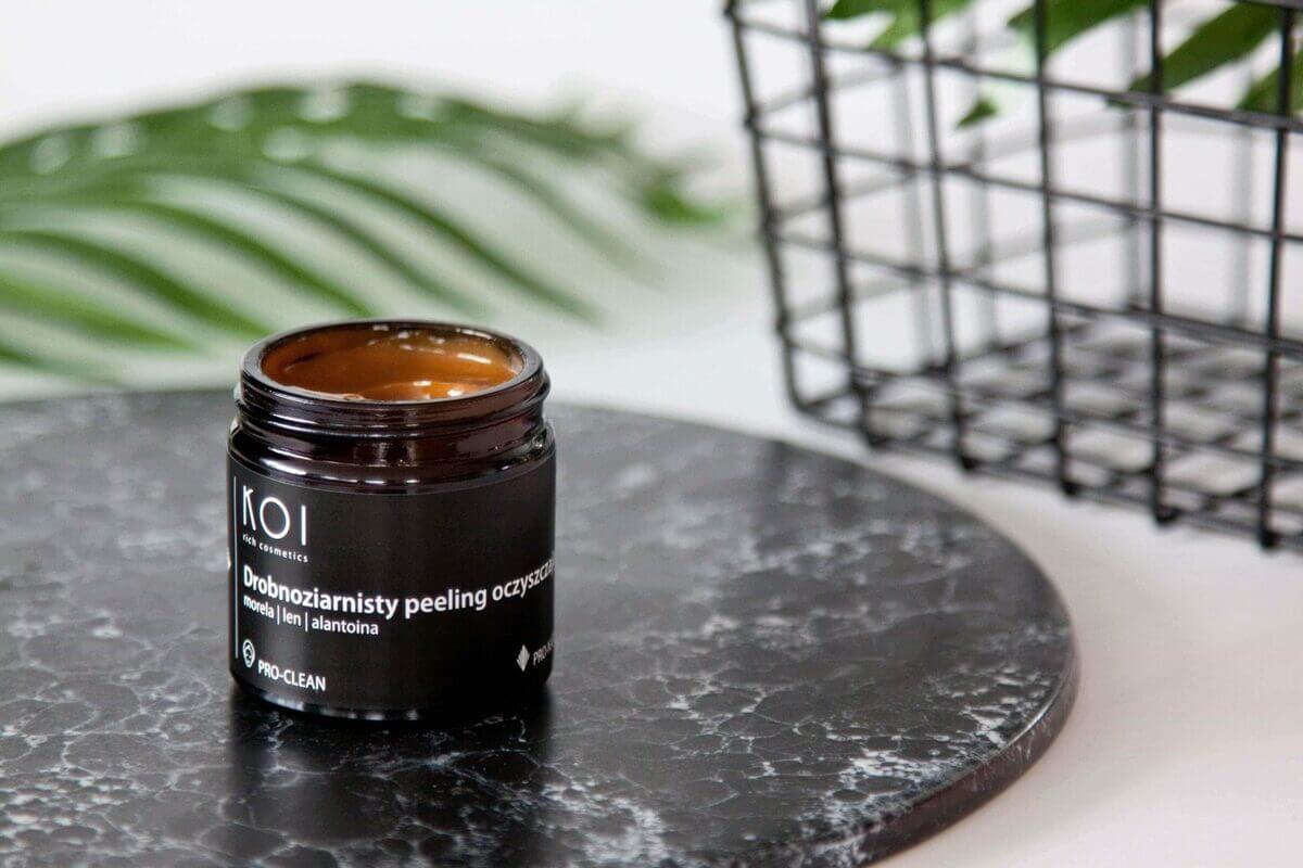 Peeling drobnoziarnisty