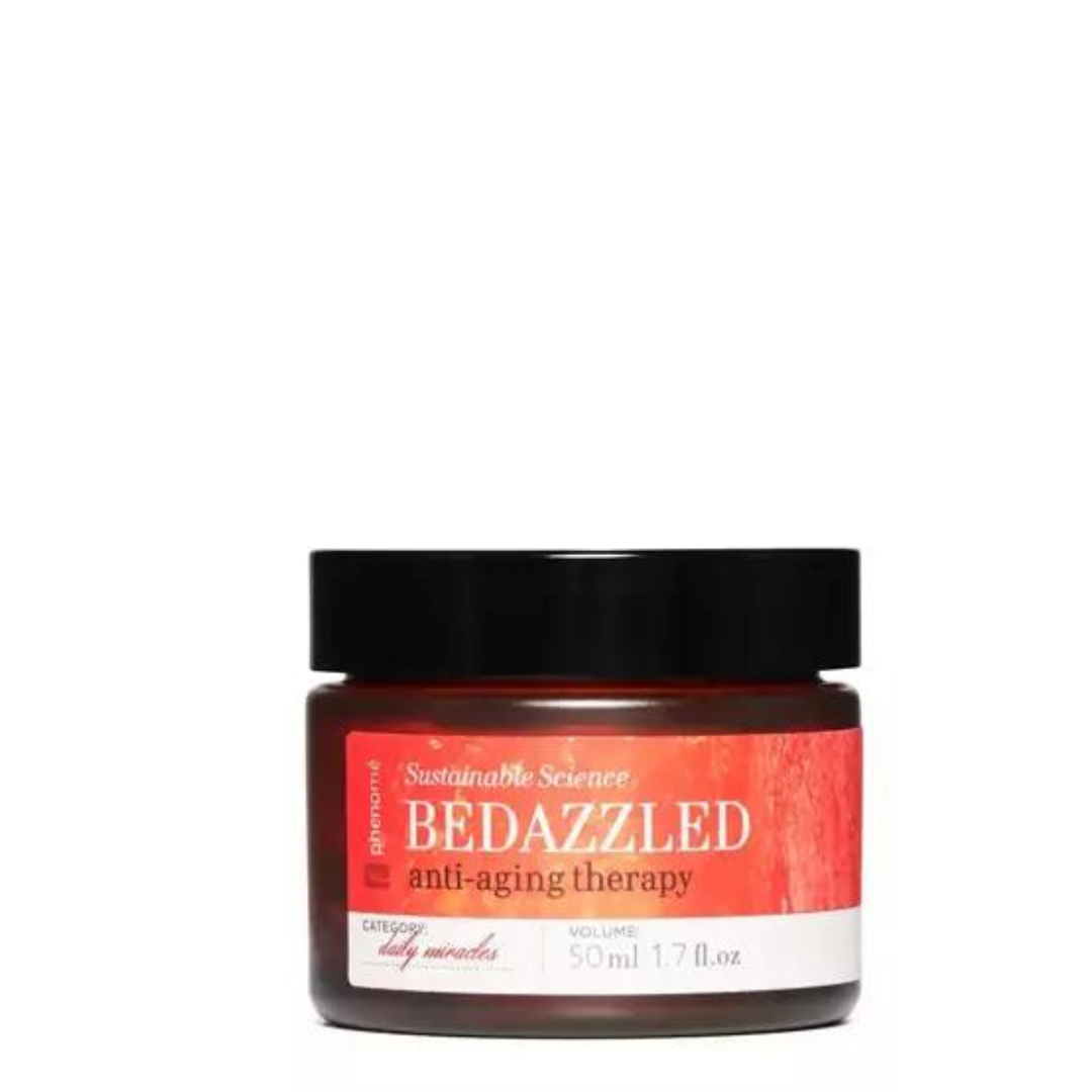 BEDAZZLED rozświetlający krem przeciwzmarszczkowy na noc