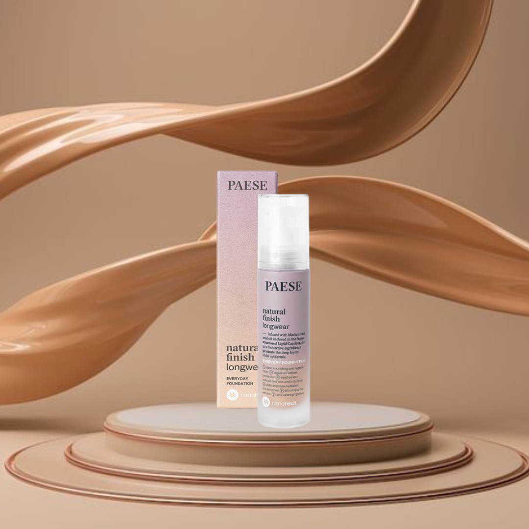 Długotrwały podkład o naturalnym wykończeniu Nanorevit Natural Finish Longwear Everyday Foundation