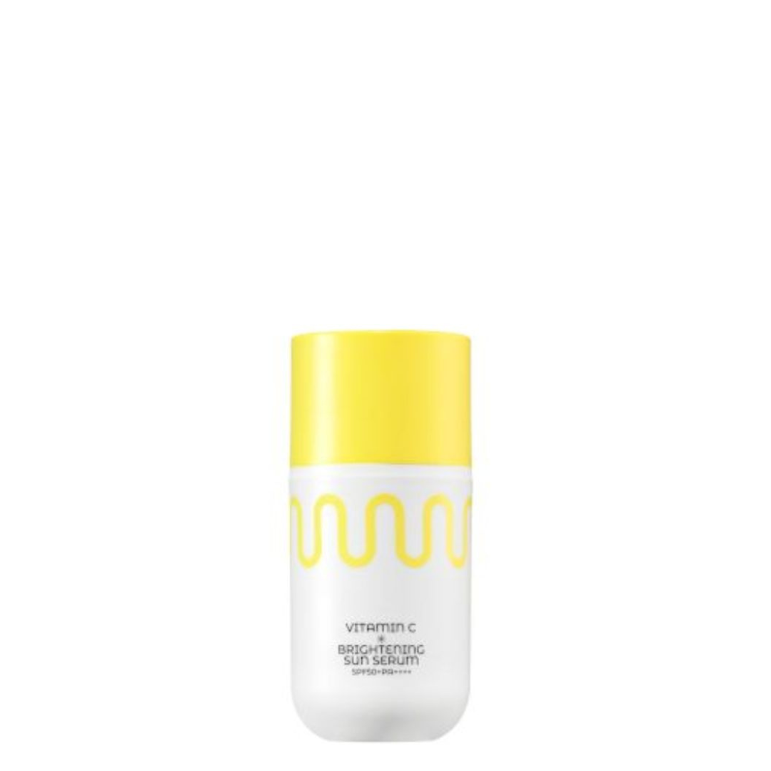 Rozjaśniające serum przeciwsłoneczne z witaminą C SPF 50+ PA++++