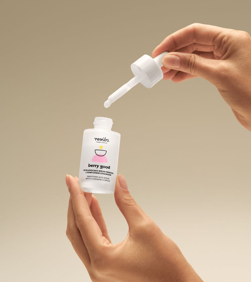 Berry Good wygładzające serum kwasowe z kompleksem ceramidów