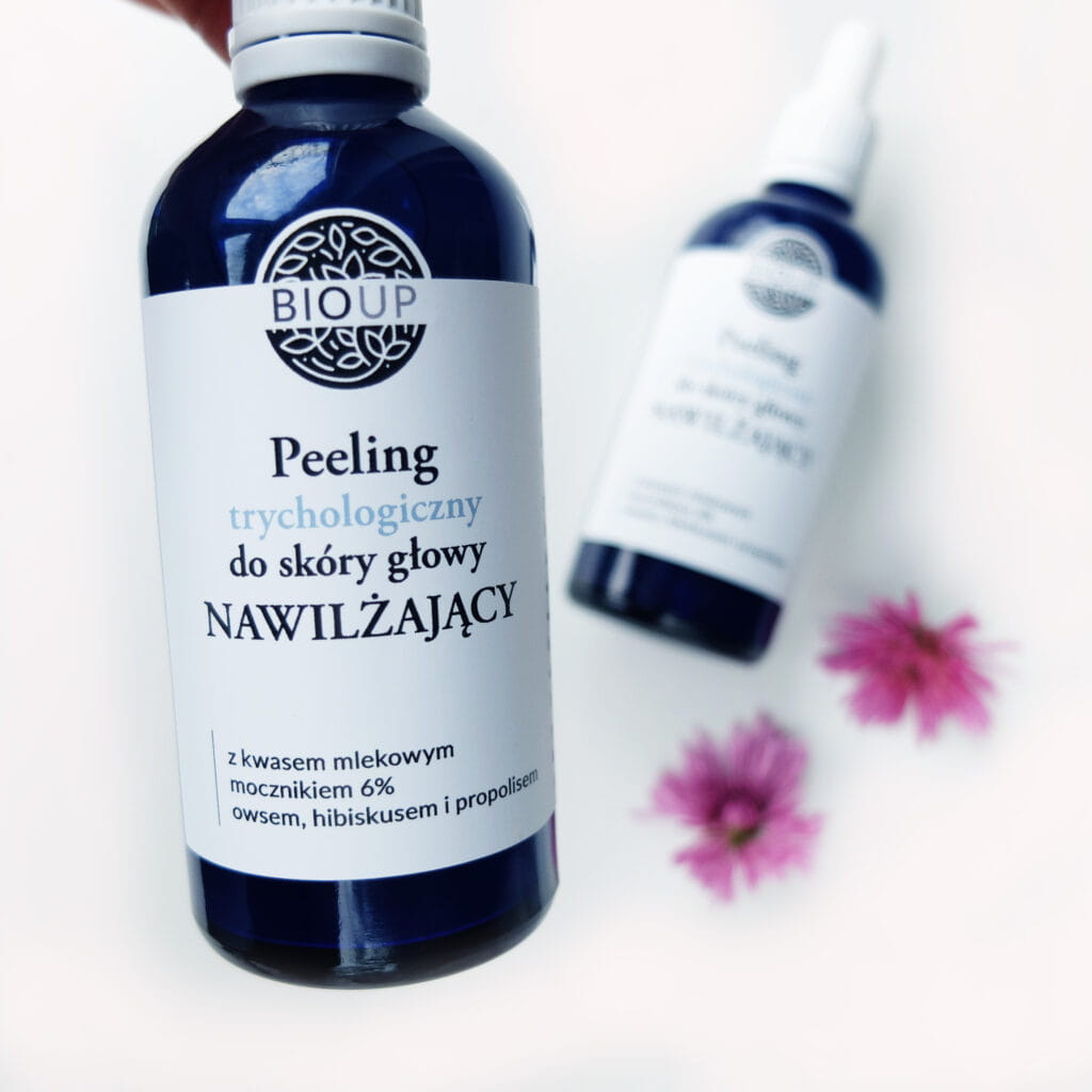 Peeling trychologiczny do skóry głowy NAWILŻAJĄCY z hibiskusem i mocznikiem 6% – aktywizacja cebulek