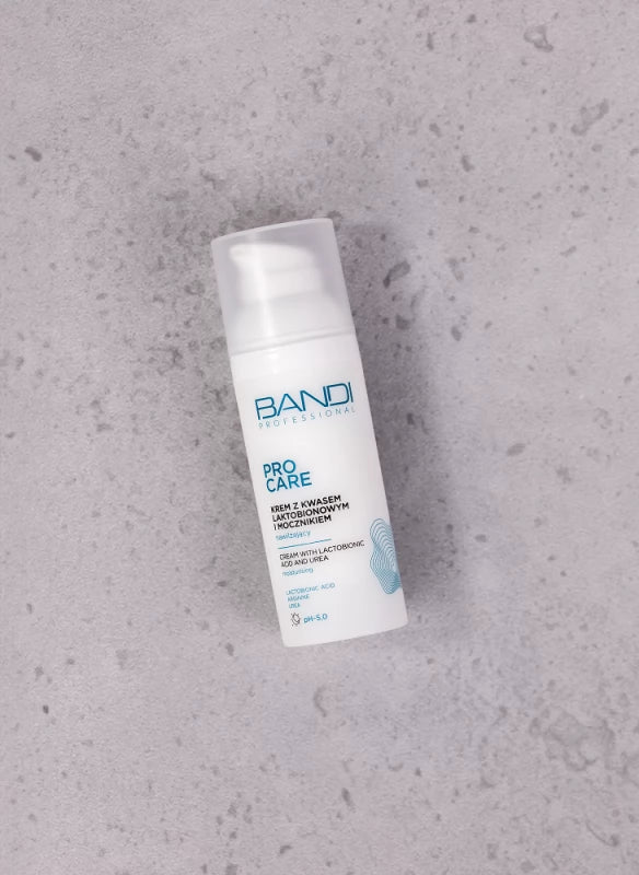 PROfesjonalne składniki intensywne oraz długotrwale nawilżające